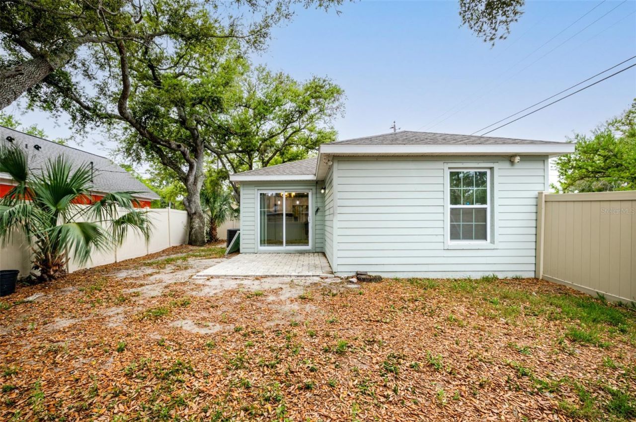 1101 2nd Street W, Bradenton, FL 34205 Photo