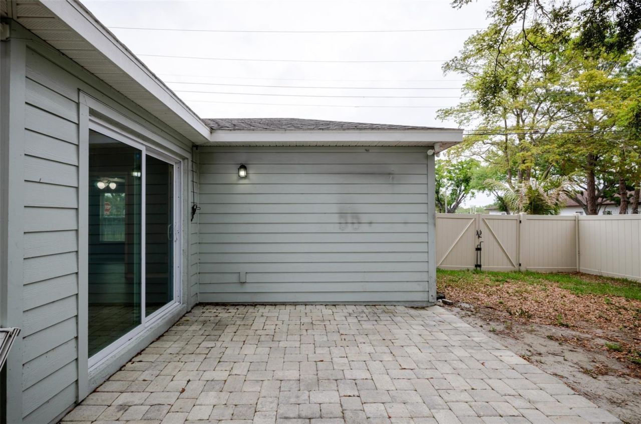 1101 2nd Street W, Bradenton, FL 34205 Photo