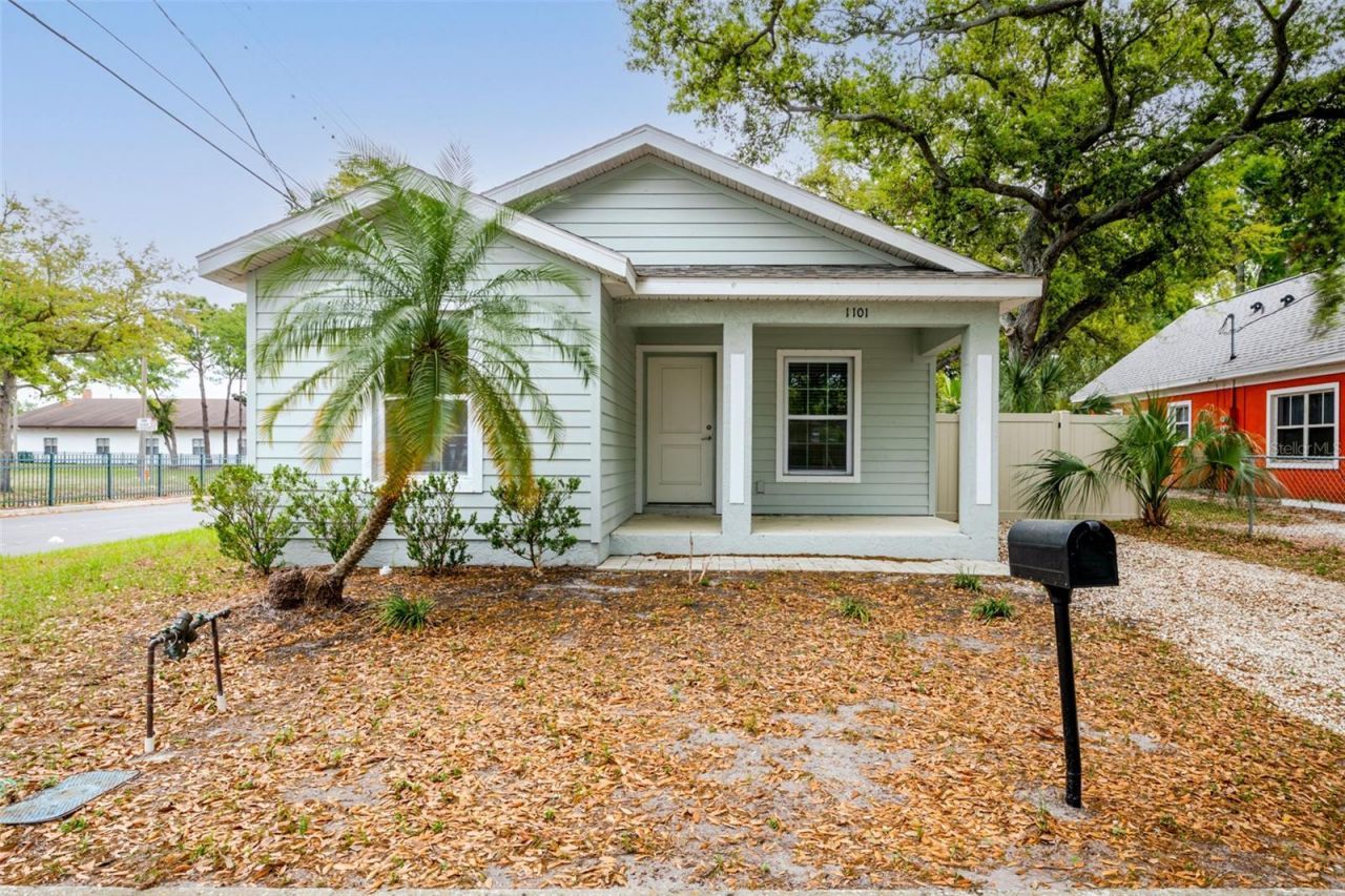 1101 2nd Street W, Bradenton, FL 34205 Photo