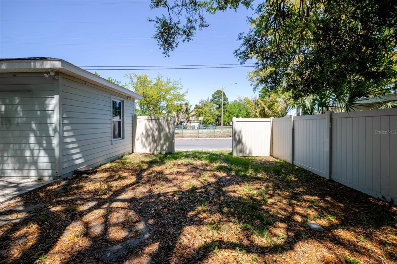 1101 2nd Street W, Bradenton, FL 34205 Photo