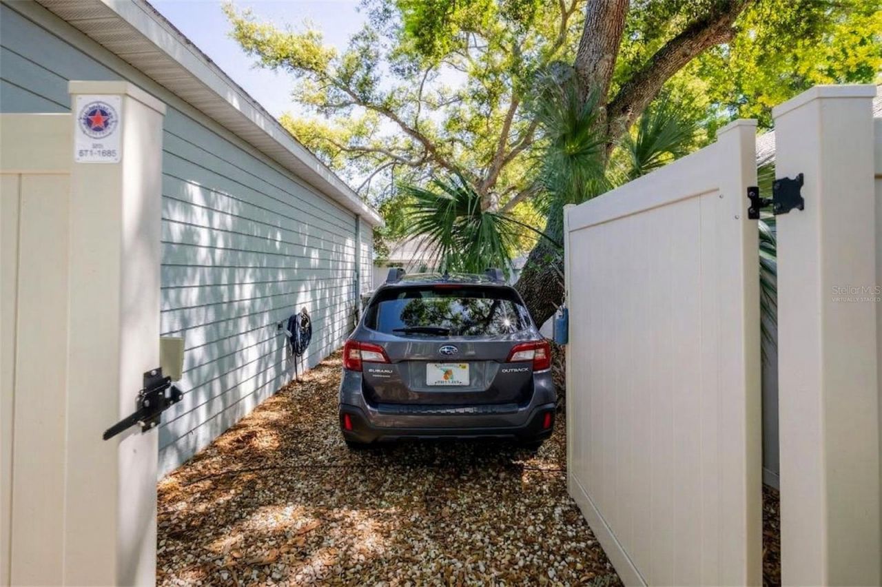 1101 2nd Street W, Bradenton, FL 34205 Photo