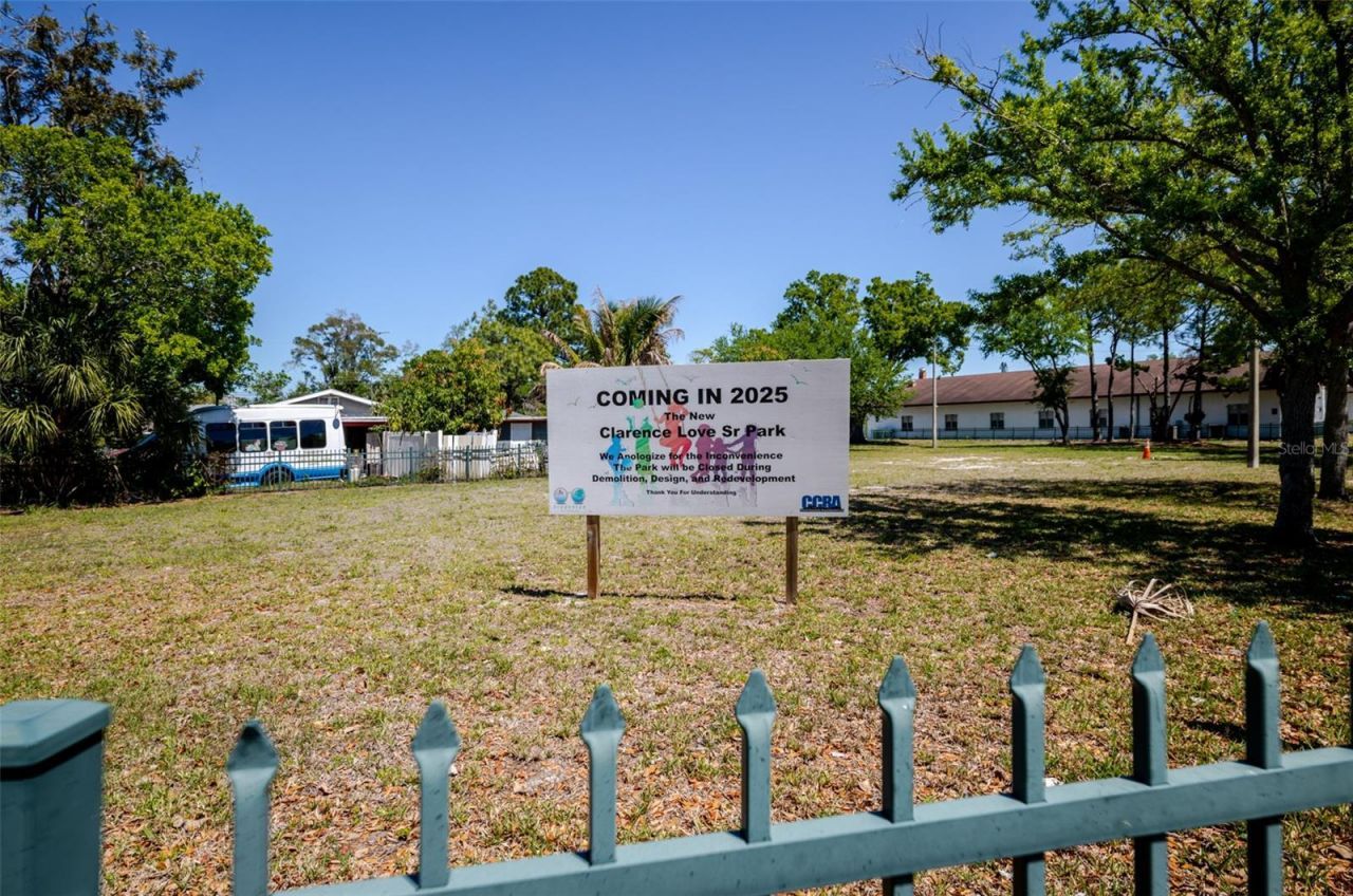 1101 2nd Street W, Bradenton, FL 34205 Photo