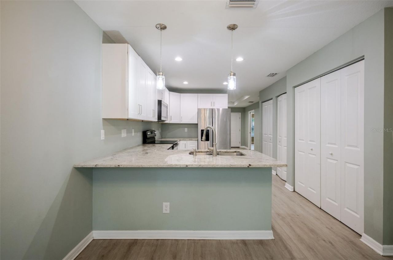 1101 2nd Street W, Bradenton, FL 34205 Photo