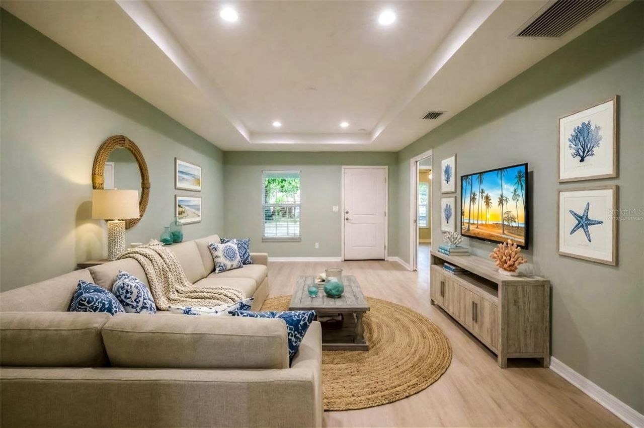 1101 2nd Street W, Bradenton, FL 34205 Photo