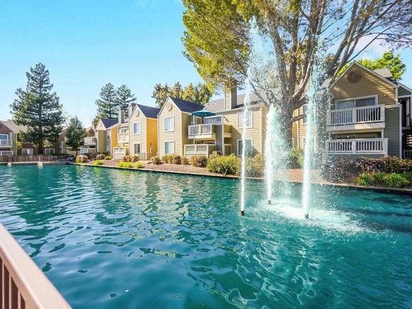 200 Reflections Dr, Unit 23, San Ramon, CA 94583