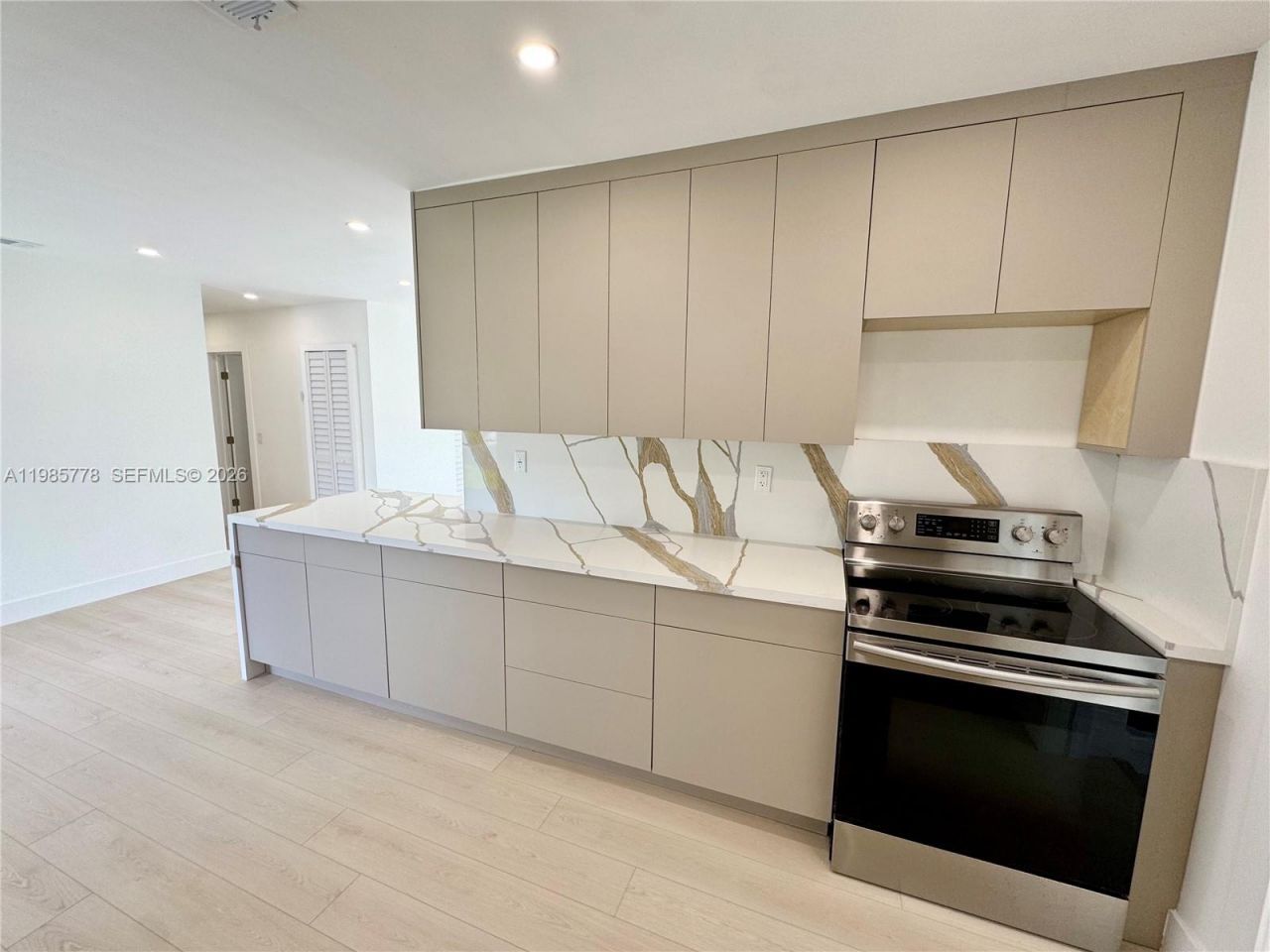 3810 NW 173rd Ter, Miami Gardens, FL 33055 Photo