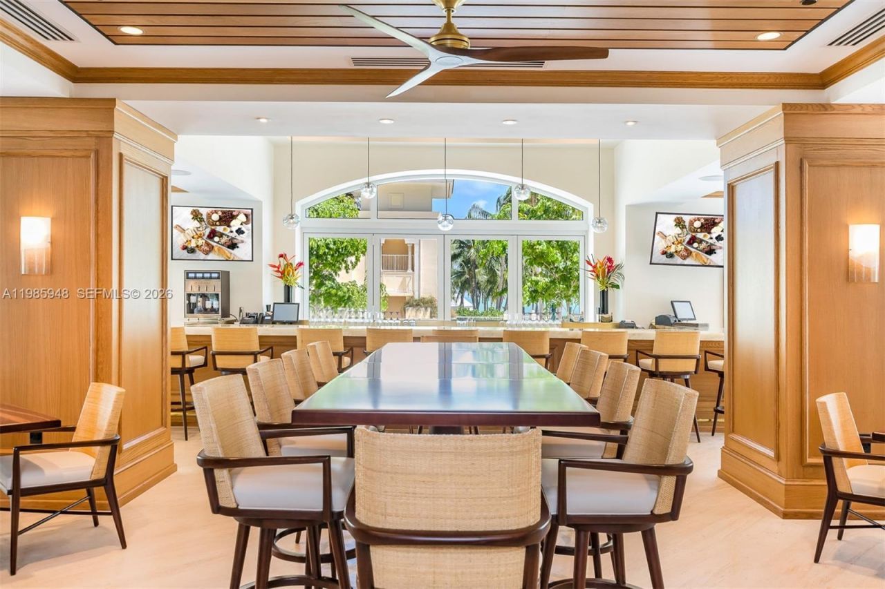 719 Crandon Blvd , Unit PH-9, Key Biscayne, FL 33149 Photo