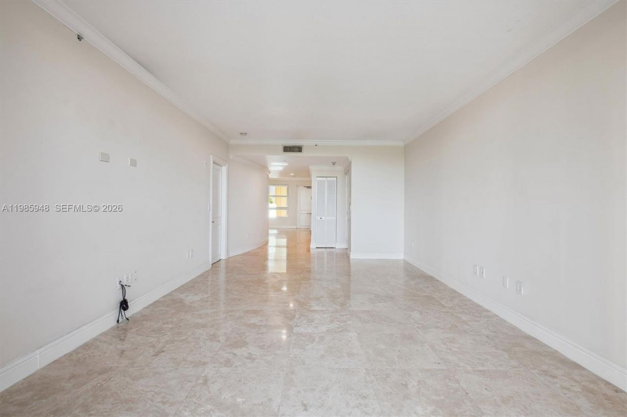 719 Crandon Blvd , Unit PH-9, Key Biscayne, FL 33149 Photo