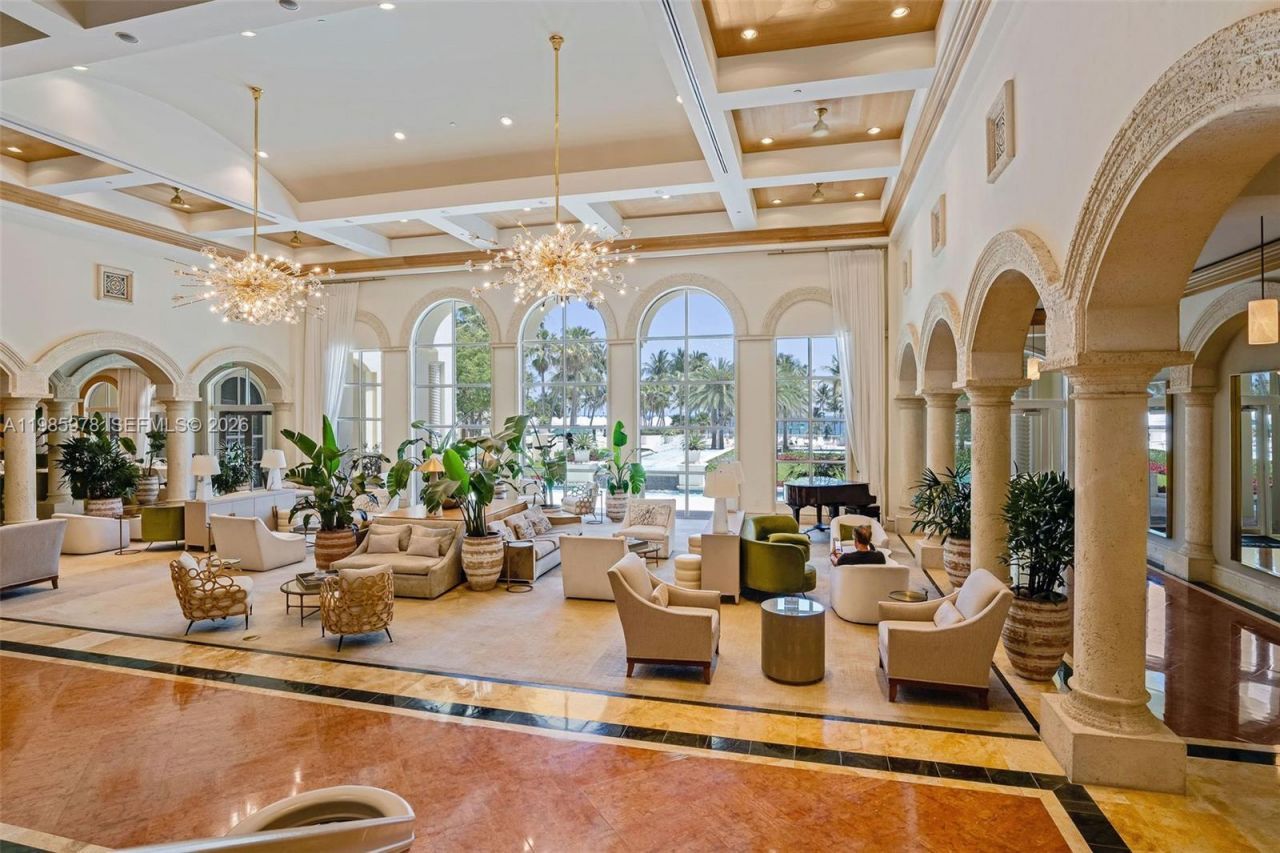 725 Crandon Blvd , Unit 203, Key Biscayne, FL 33149 Photo