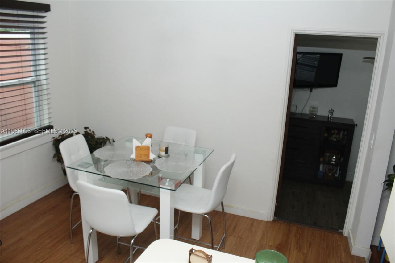 530 NE 110th Ter , Miami, FL 33161 Photo