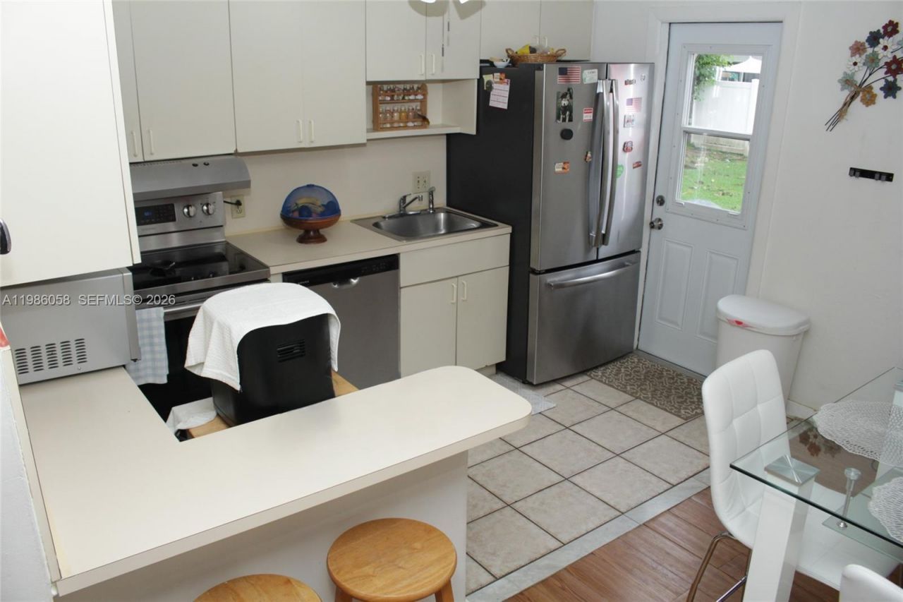 530 NE 110th Ter , Miami, FL 33161 Photo