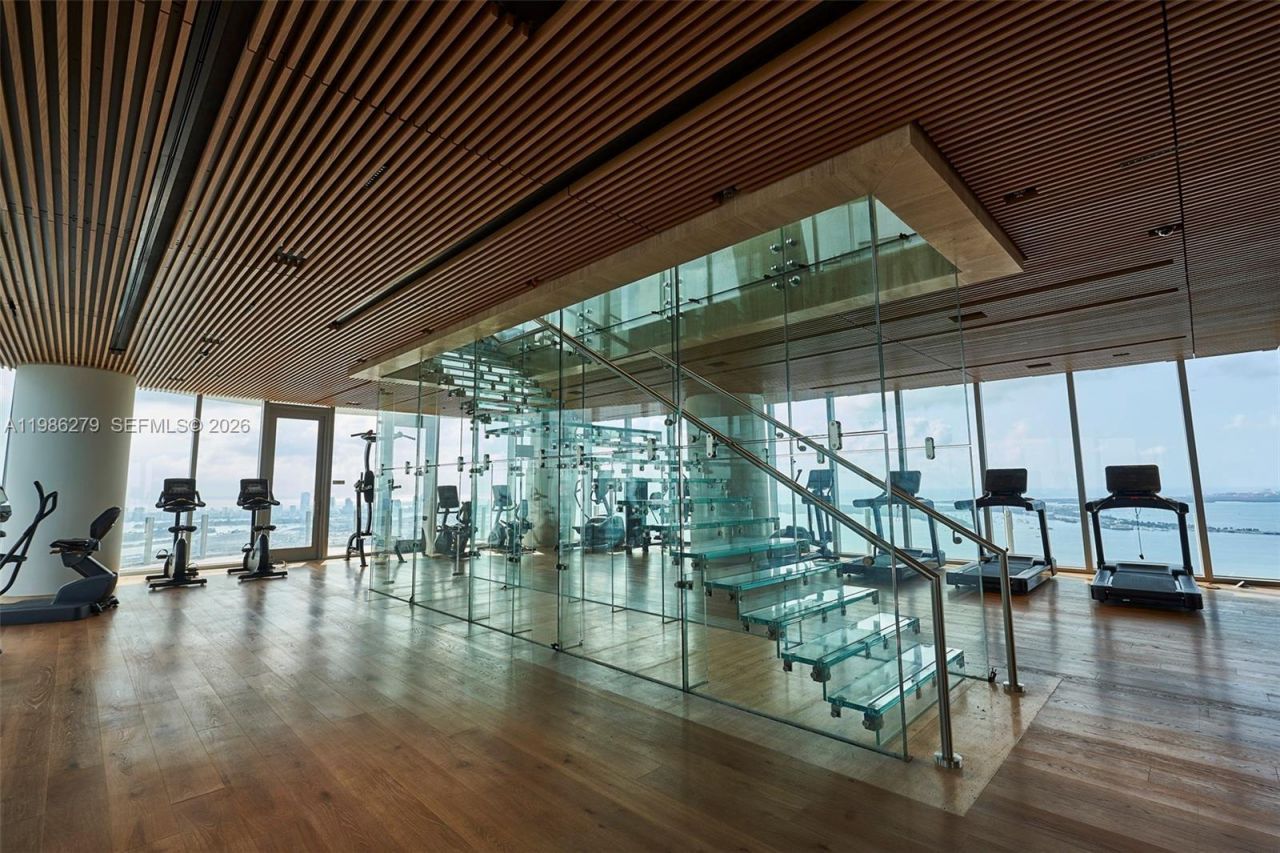 300 Biscayne Blvd Way, Unit 4901E, Miami, FL 33131 Photo