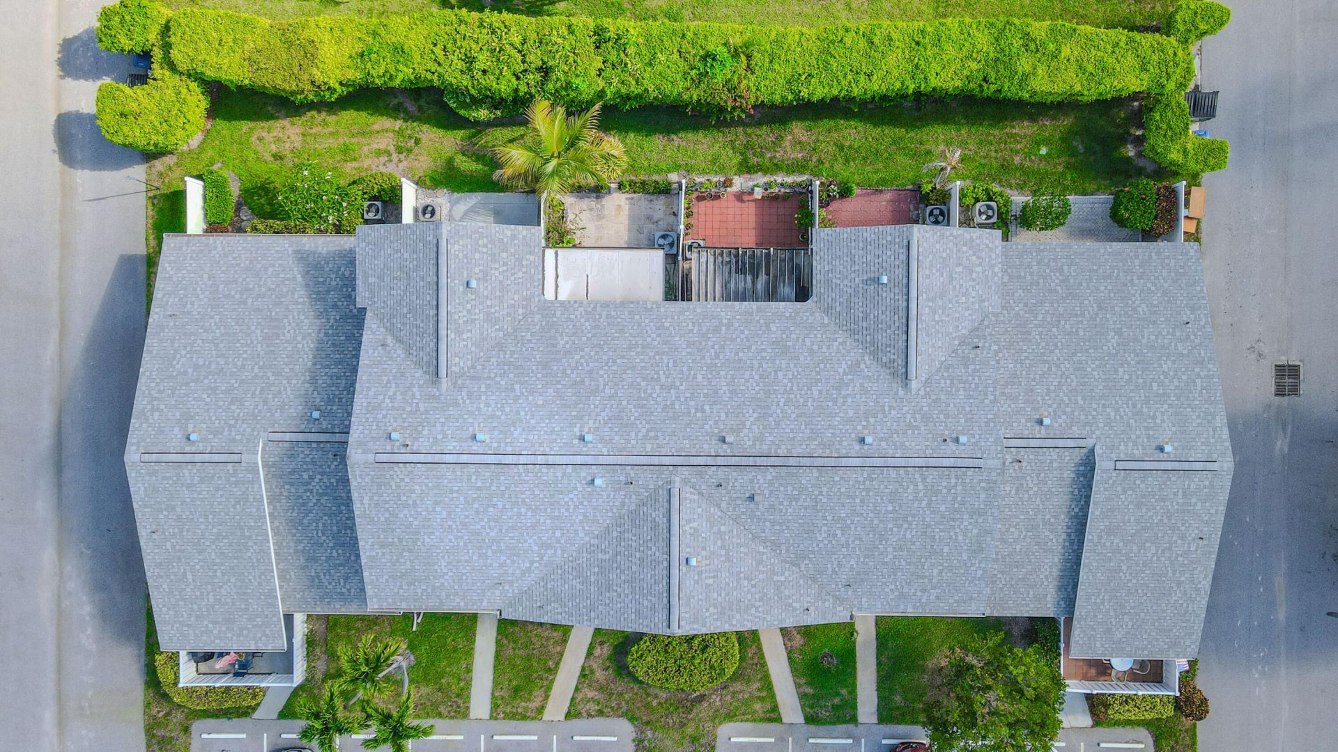 2641 Gately Drive W, Unit 1003, West Palm Beach, FL 33415 Photo