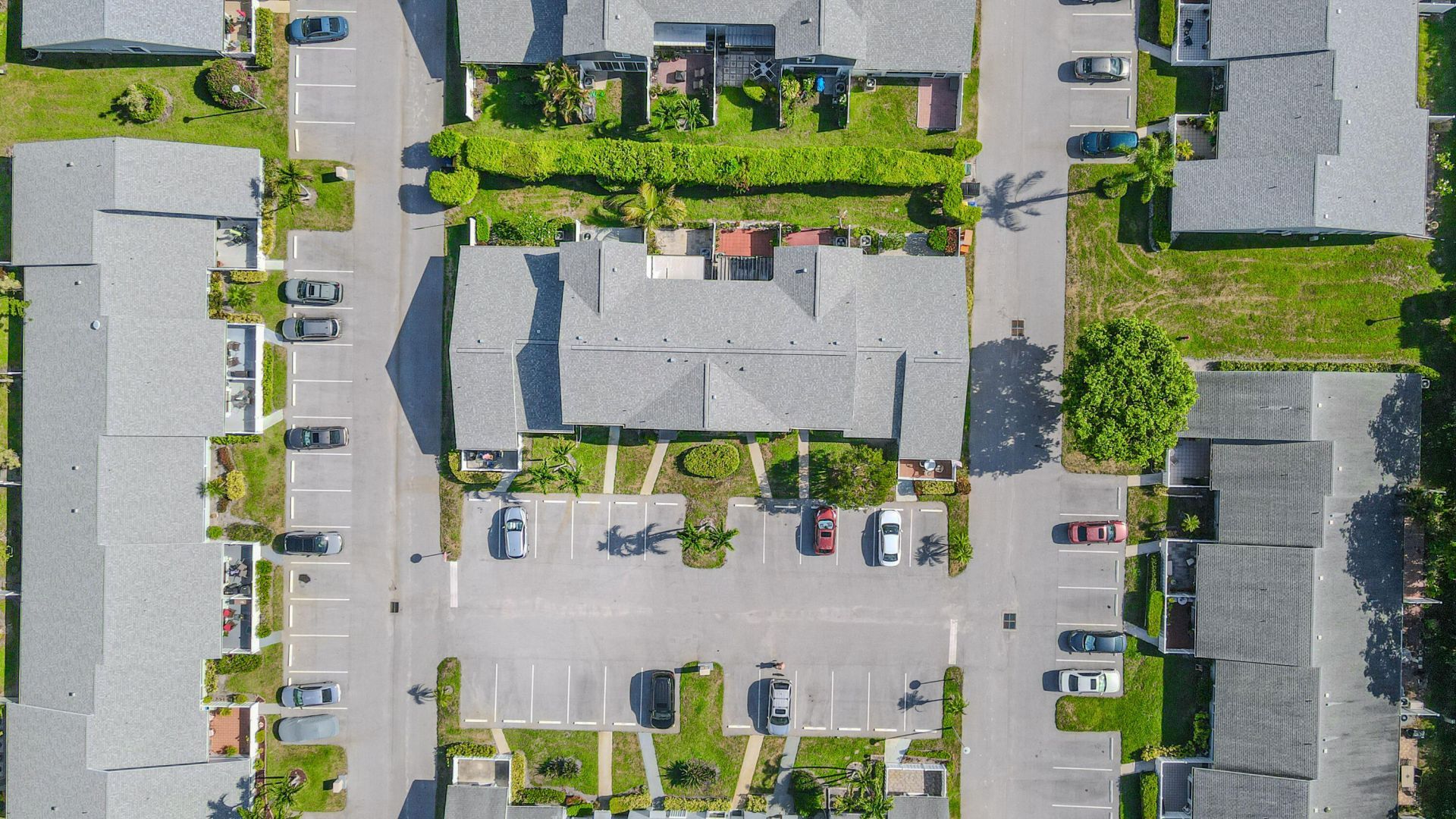 2641 Gately Drive W, Unit 1003, West Palm Beach, FL 33415 Photo