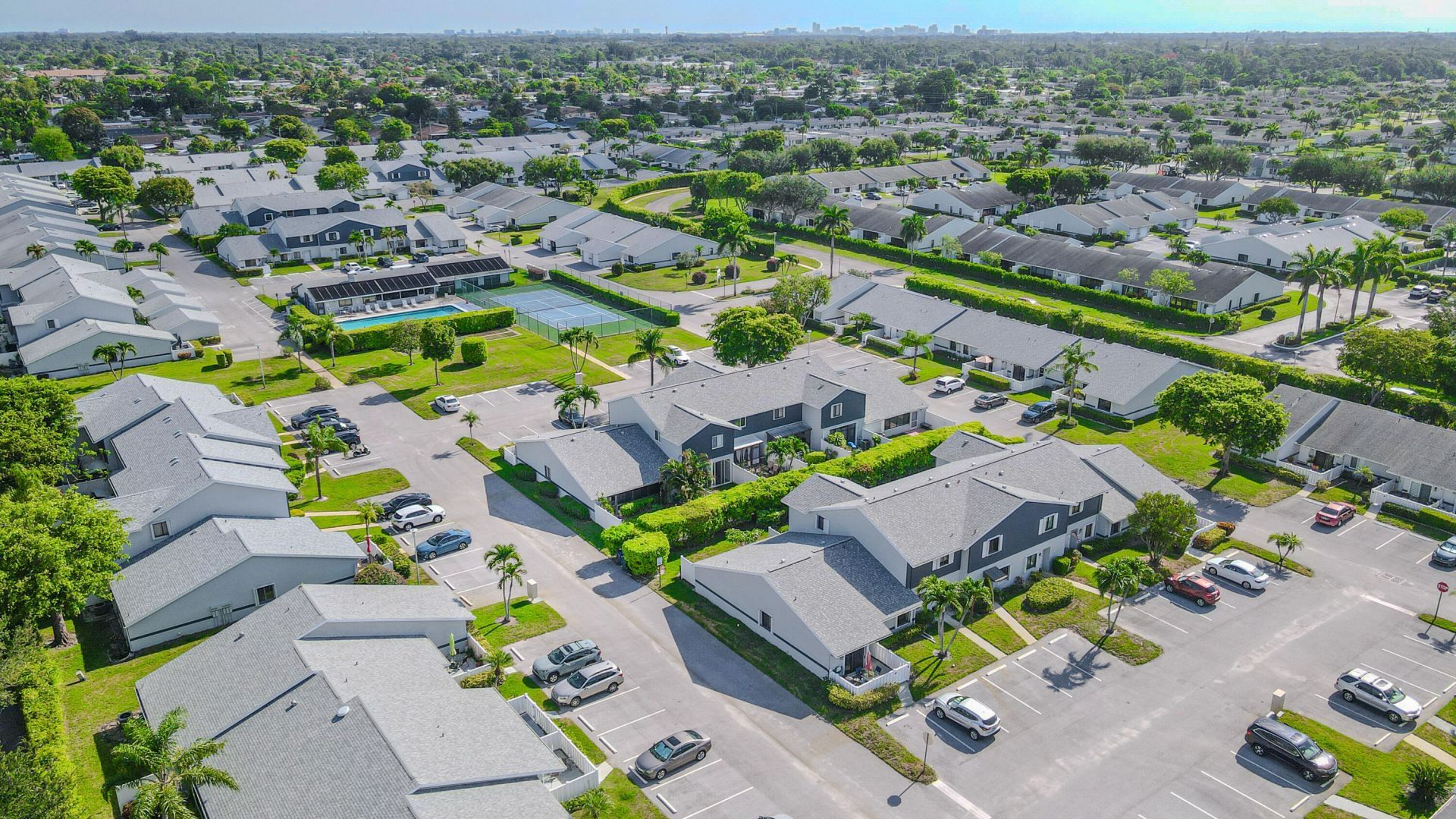 2641 Gately Drive W, Unit 1003, West Palm Beach, FL 33415 Photo