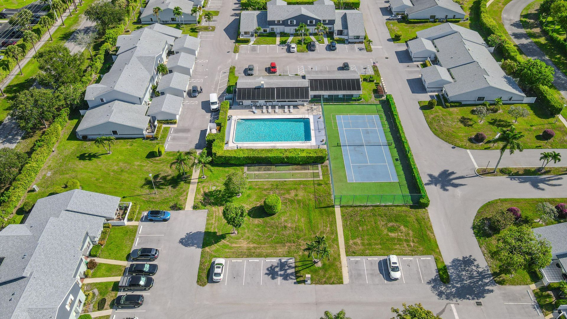 2641 Gately Drive W, Unit 1003, West Palm Beach, FL 33415 Photo