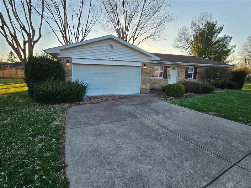 1065 Clover Court, Xenia, OH 45385 Photo 1