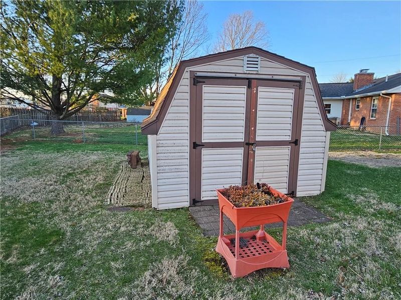 1065 Clover Court, Xenia, OH 45385 Photo 15