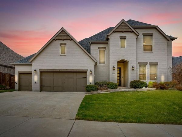 1800 Shade Tree Street, Fort Worth, TX 76008