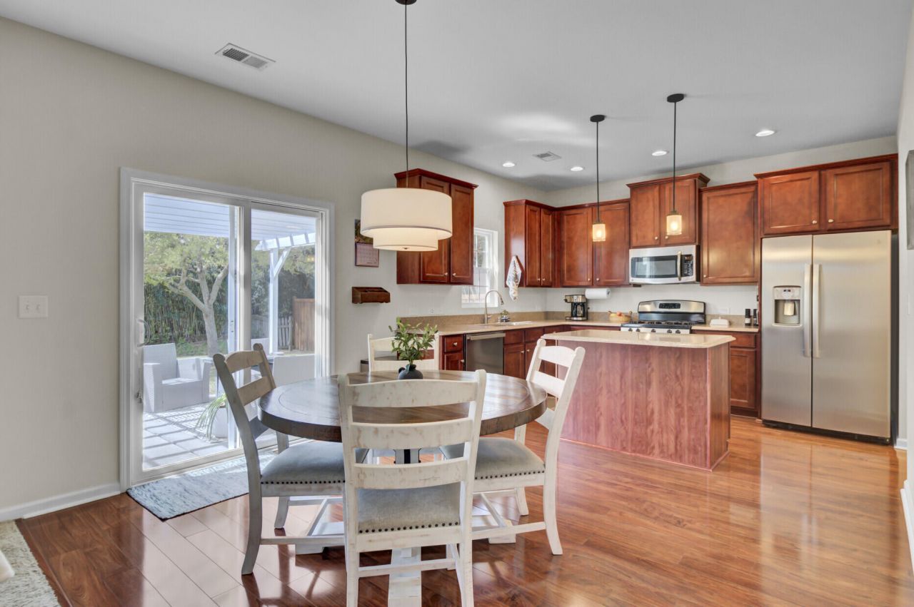 218 Withers Lane Photo 16