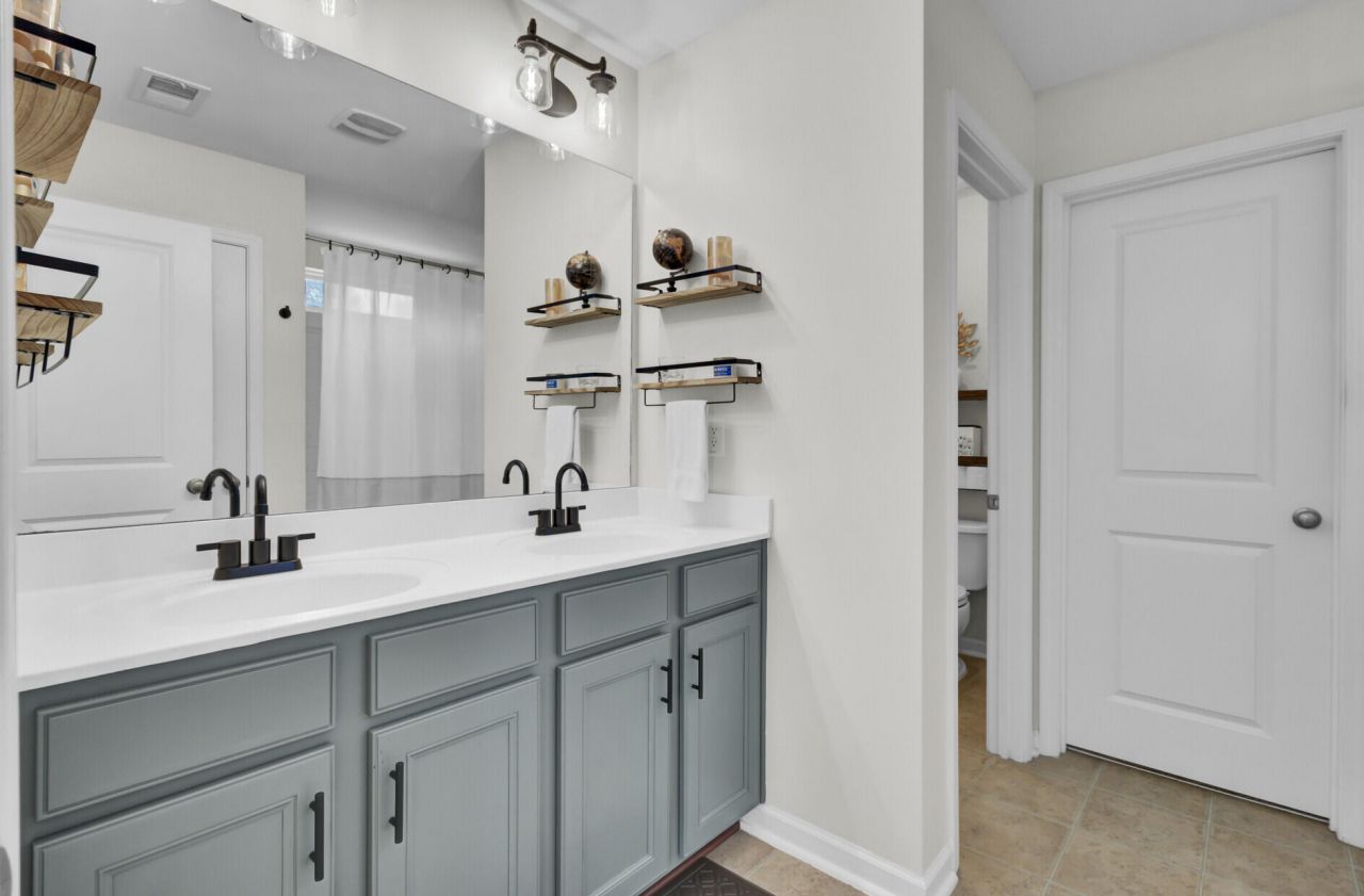 218 Withers Lane Photo 31