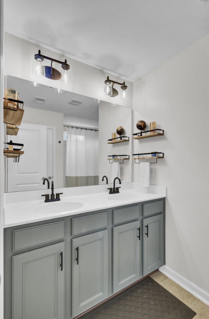 218 Withers Lane Photo 32