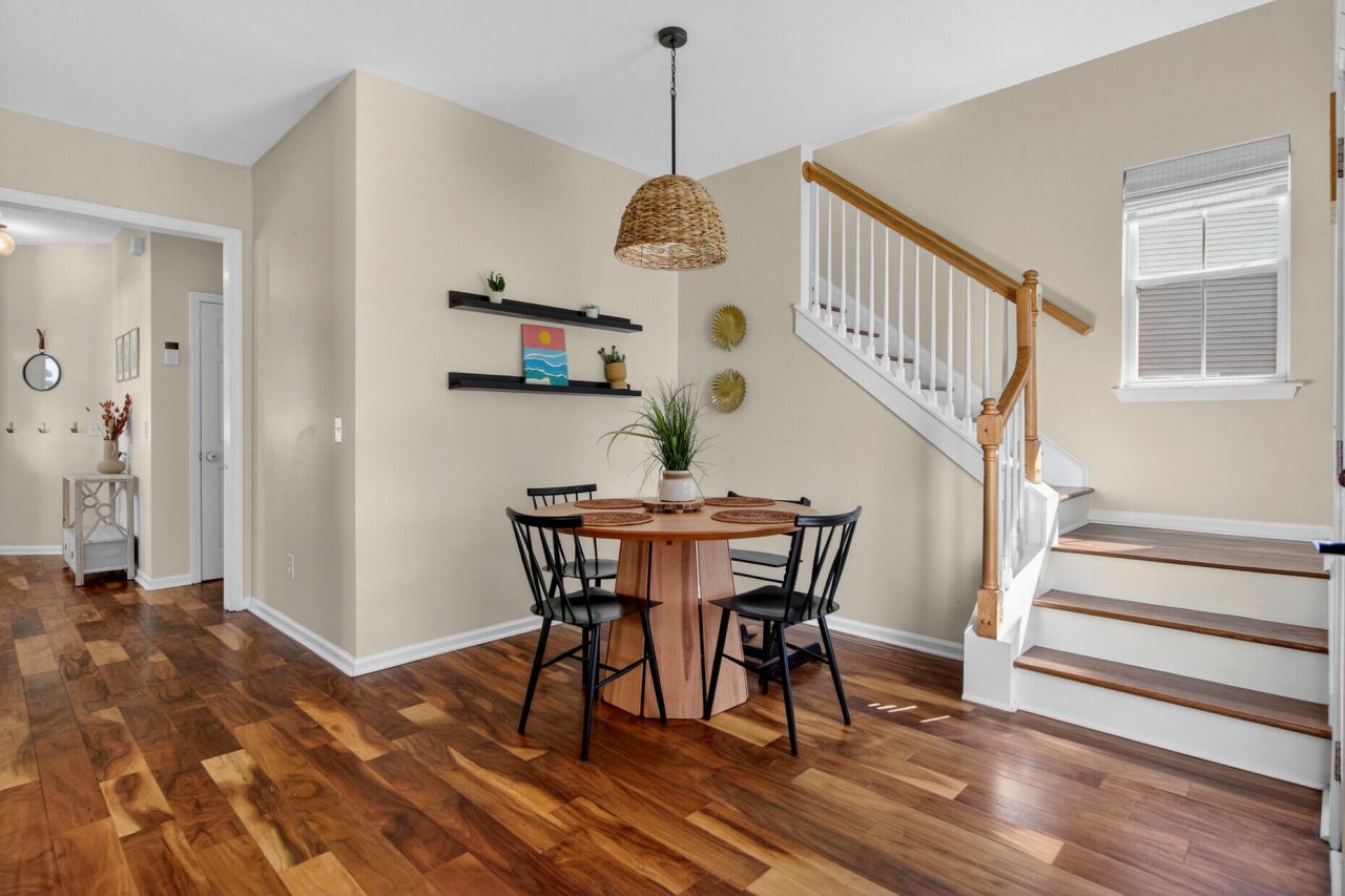 3245 Beaconsfield Road Photo 13