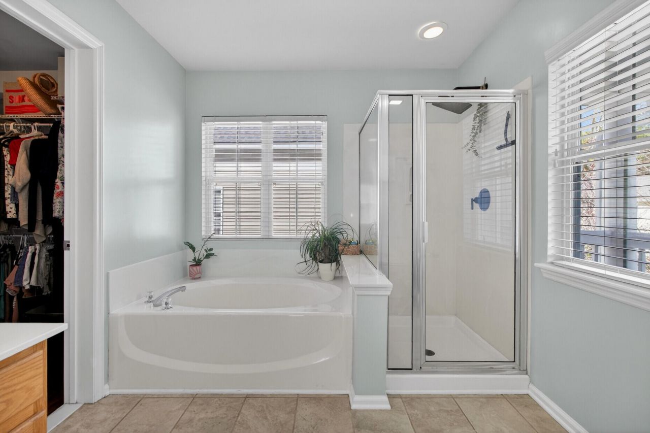 3245 Beaconsfield Road Photo 22