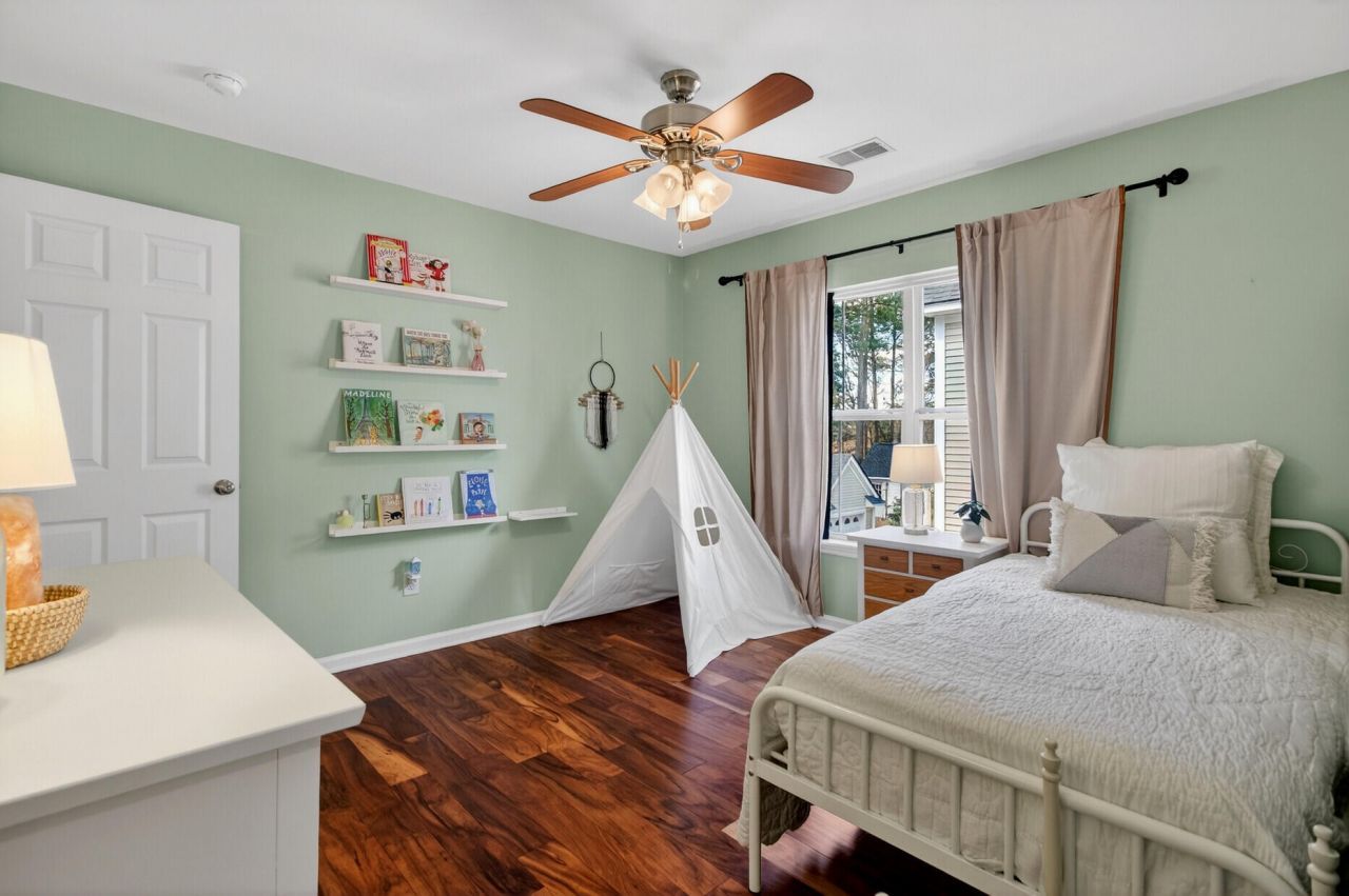 3245 Beaconsfield Road Photo 26