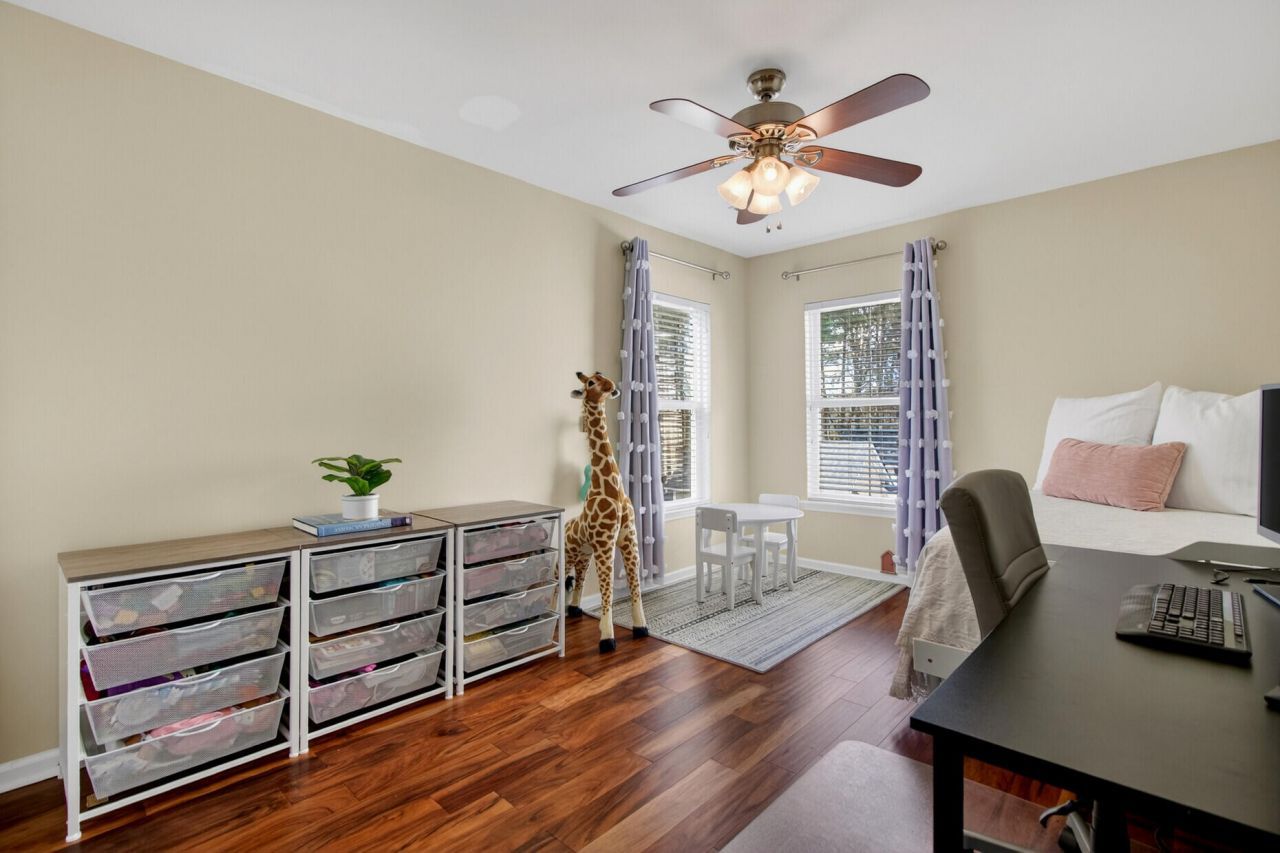 3245 Beaconsfield Road Photo 28