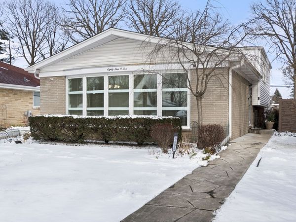 Morton Grove, IL 60053