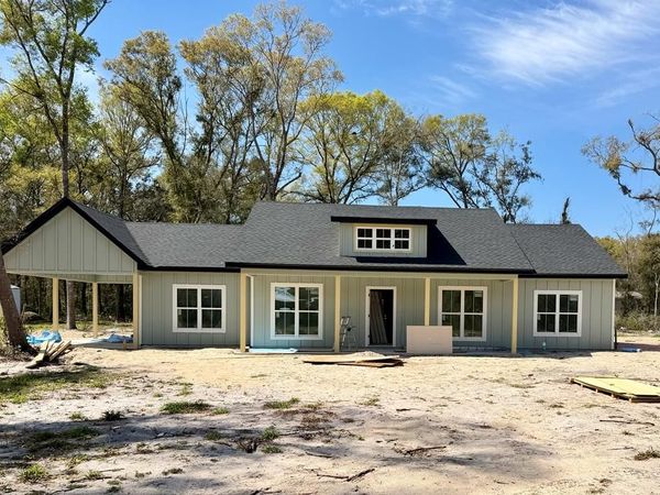 17280 NW 81st Ter, Fanning Springs, FL 32693