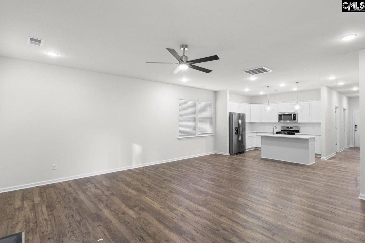 9148 Malahide Lane  Photo 10