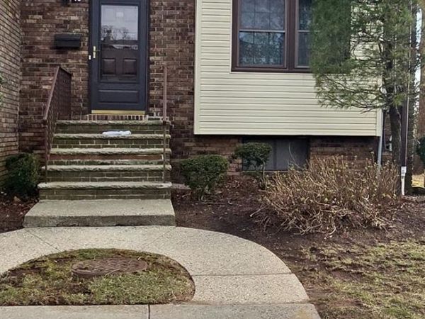 78 Highview Drive , Woodbridge, NJ 07095