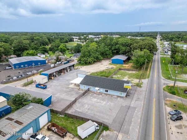 8701 N Palafox Street, Pensacola, FL 32534