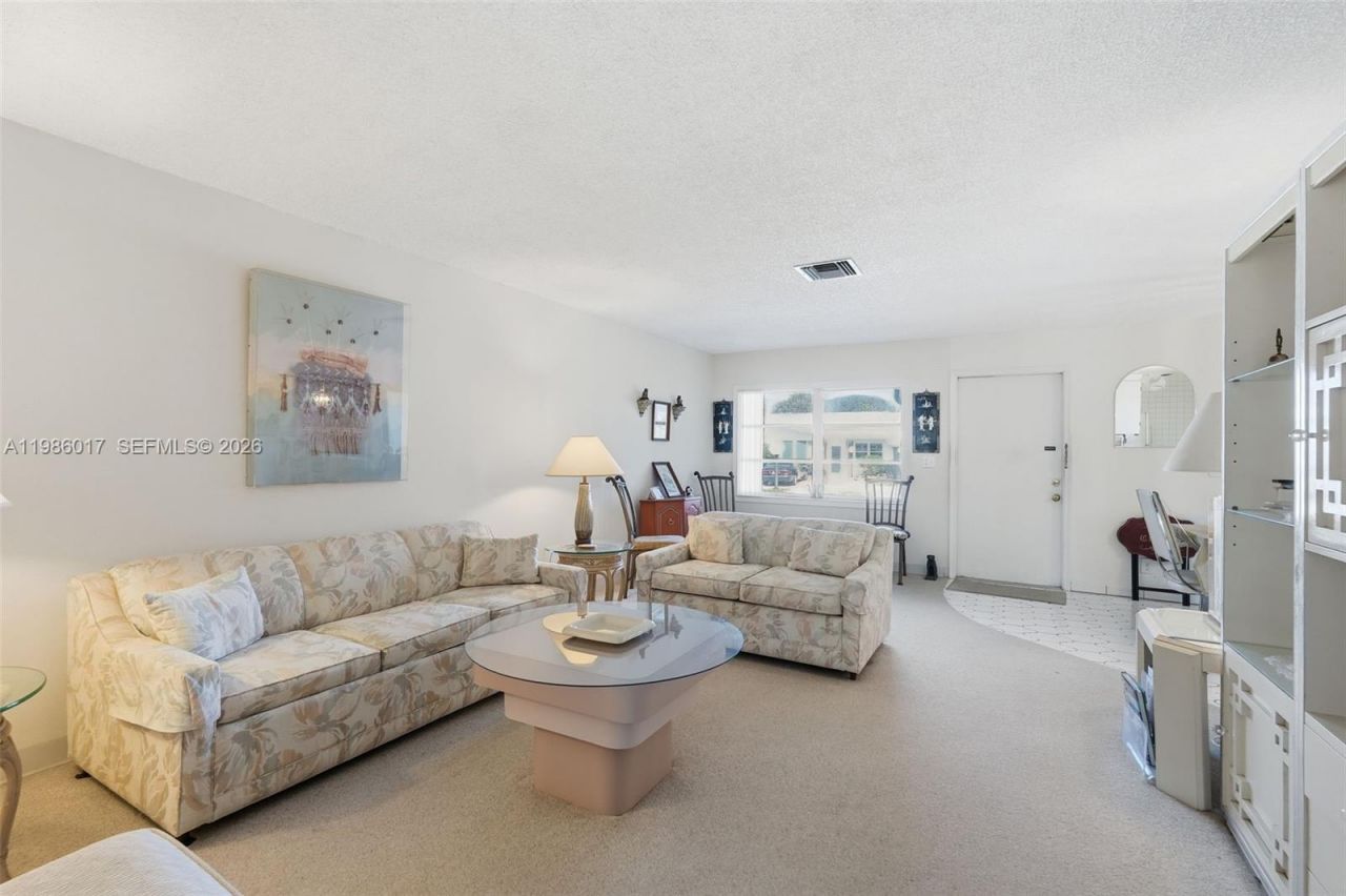 3471 Christopher St, West Palm Beach, FL 33417 Photo
