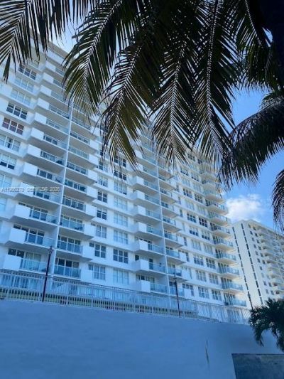 5601 Collins Ave , Unit 1524, Miami Beach, FL 33140 Photo