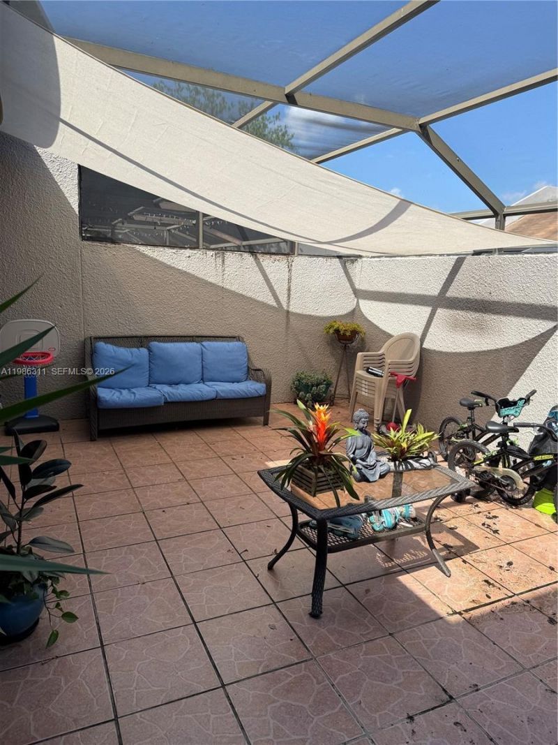 1461 NW 113th Ave , Pembroke Pines, FL 33026 Photo