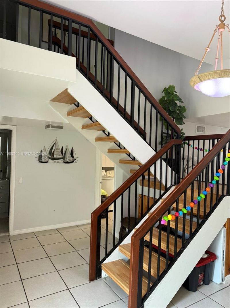 1461 NW 113th Ave , Pembroke Pines, FL 33026 Photo