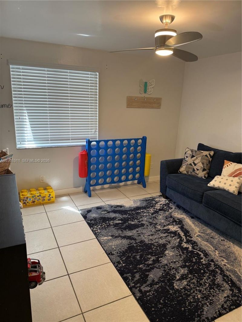 1461 NW 113th Ave , Pembroke Pines, FL 33026 Photo