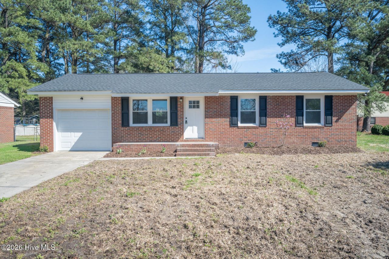 1737 Lexington Drive, Elizabeth City, NC 27909 Main Photo