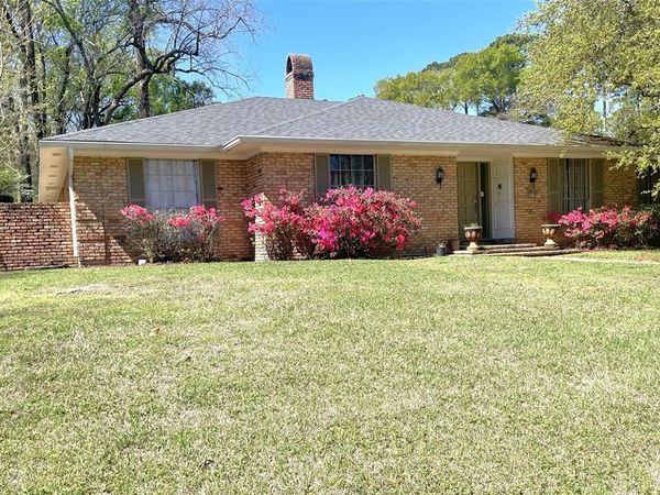 8418 Creswell Road, Shreveport, LA 71106