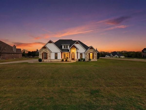 3550 Sharp Court, Midlothian, TX 76065