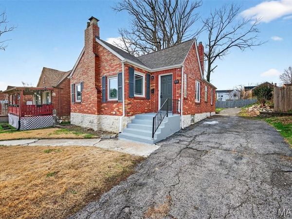 520 Ruthland Drive, St Louis, MO 63125