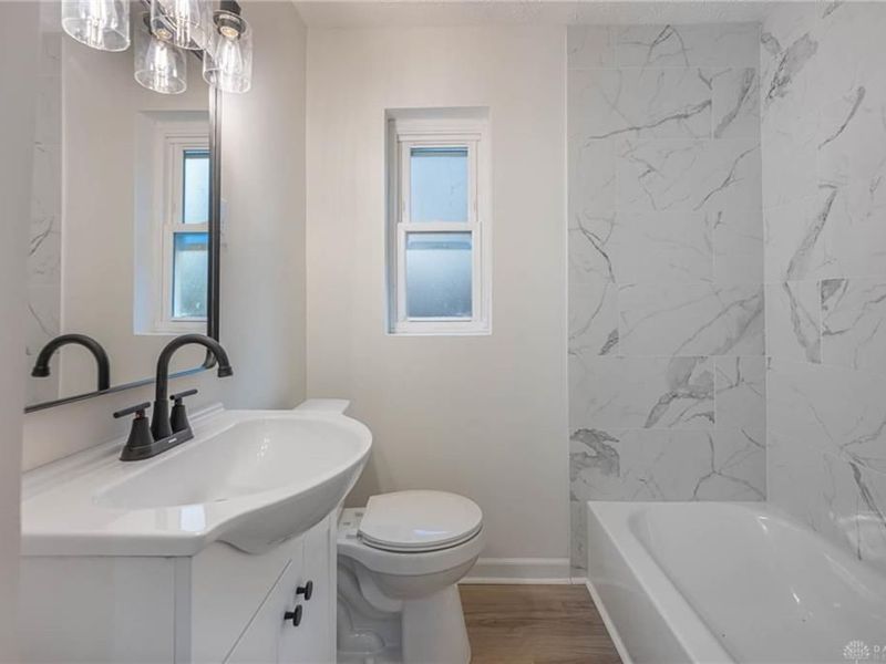 3814 N Broadlawn Circle, Silverton, OH 45236 Photo 14