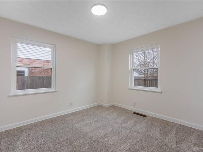 3814 N Broadlawn Circle, Silverton, OH 45236 Photo 15