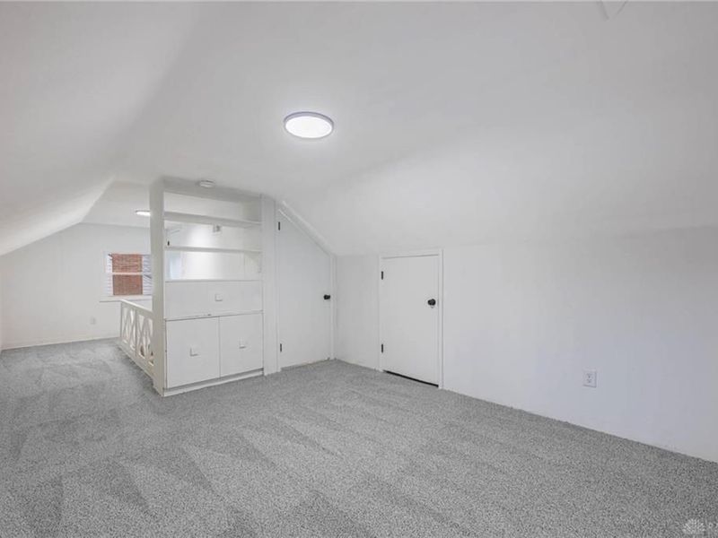 3814 N Broadlawn Circle, Silverton, OH 45236 Photo 18