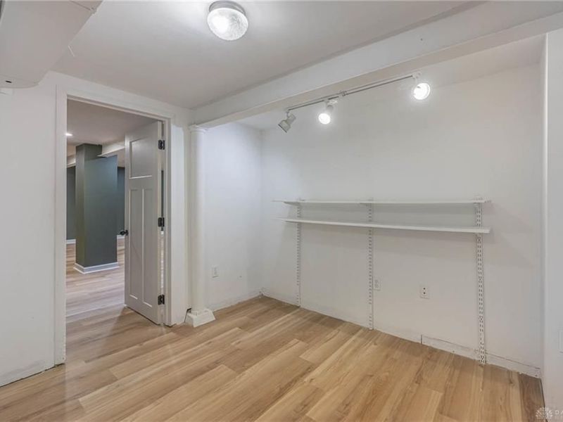 3814 N Broadlawn Circle, Silverton, OH 45236 Photo 24