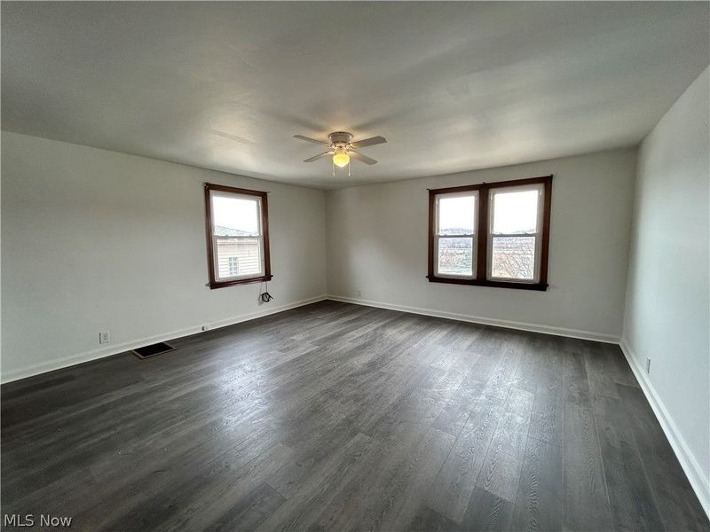 121 Parr Avenue, Mingo Junction, OH 43938 Photo 10