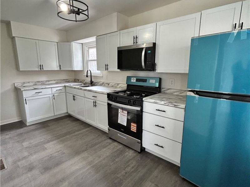 121 Parr Avenue, Mingo Junction, OH 43938 Photo 5